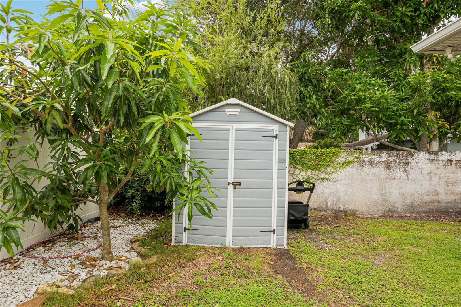 Image 35 of 40 For 4605 Wishart Boulevard