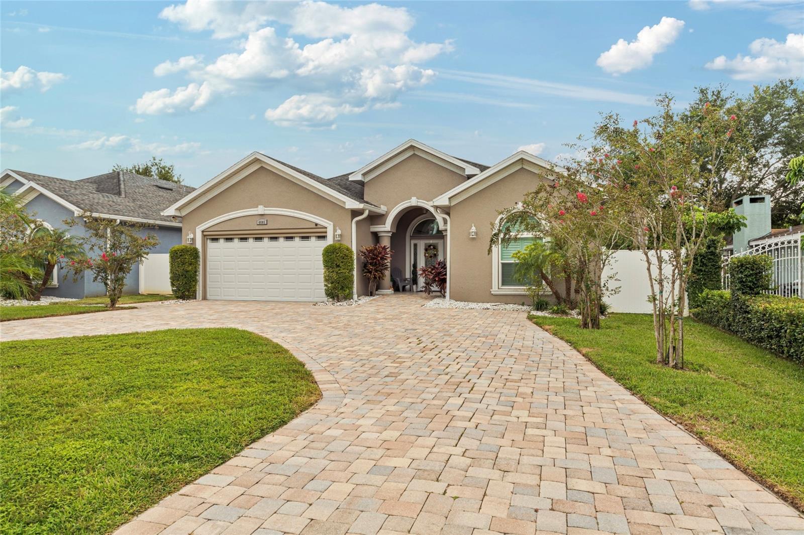 Image 4 of 40 For 4605 Wishart Boulevard