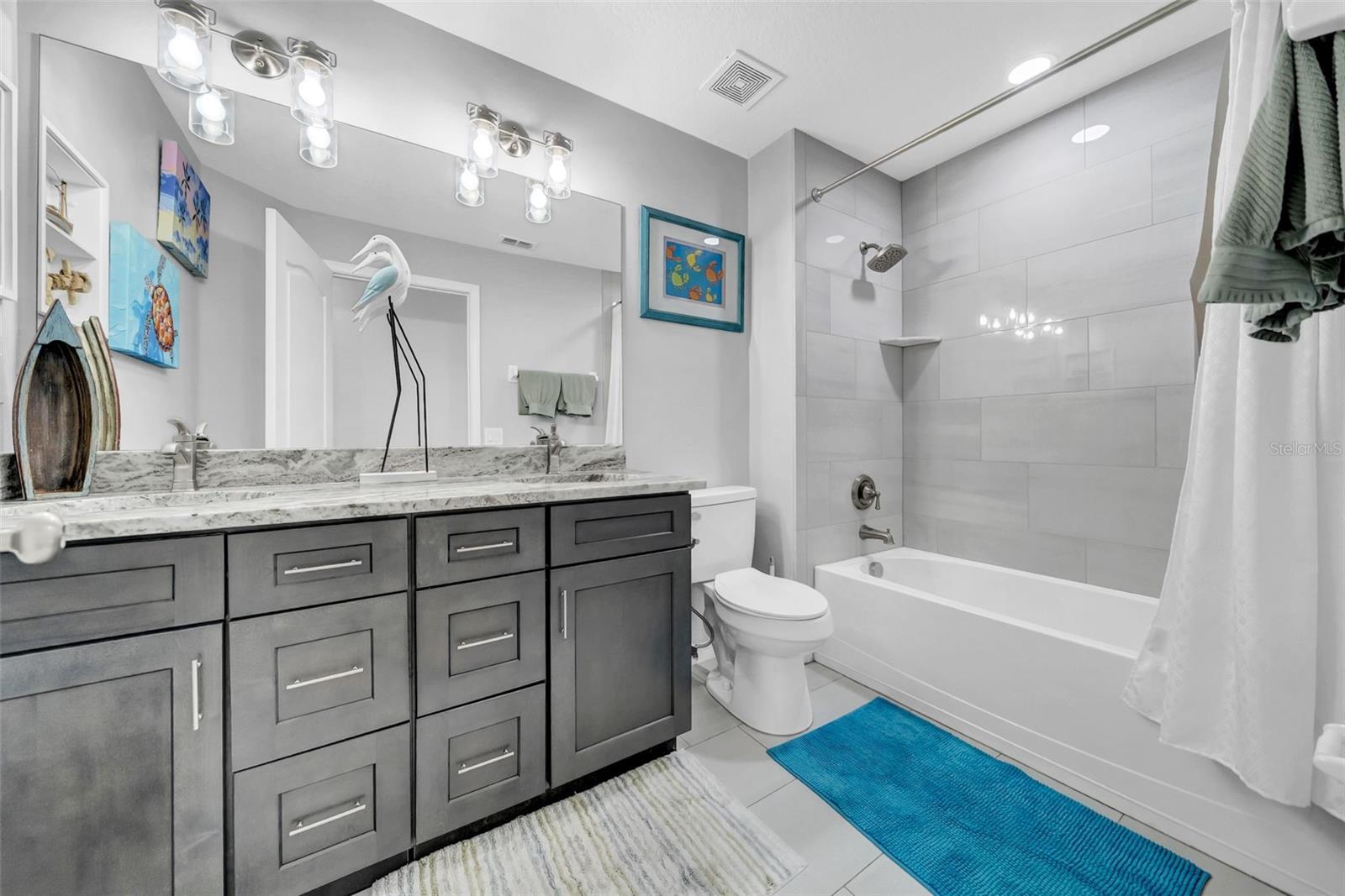 Image 33 of 57 For 4458 Lisette Circle