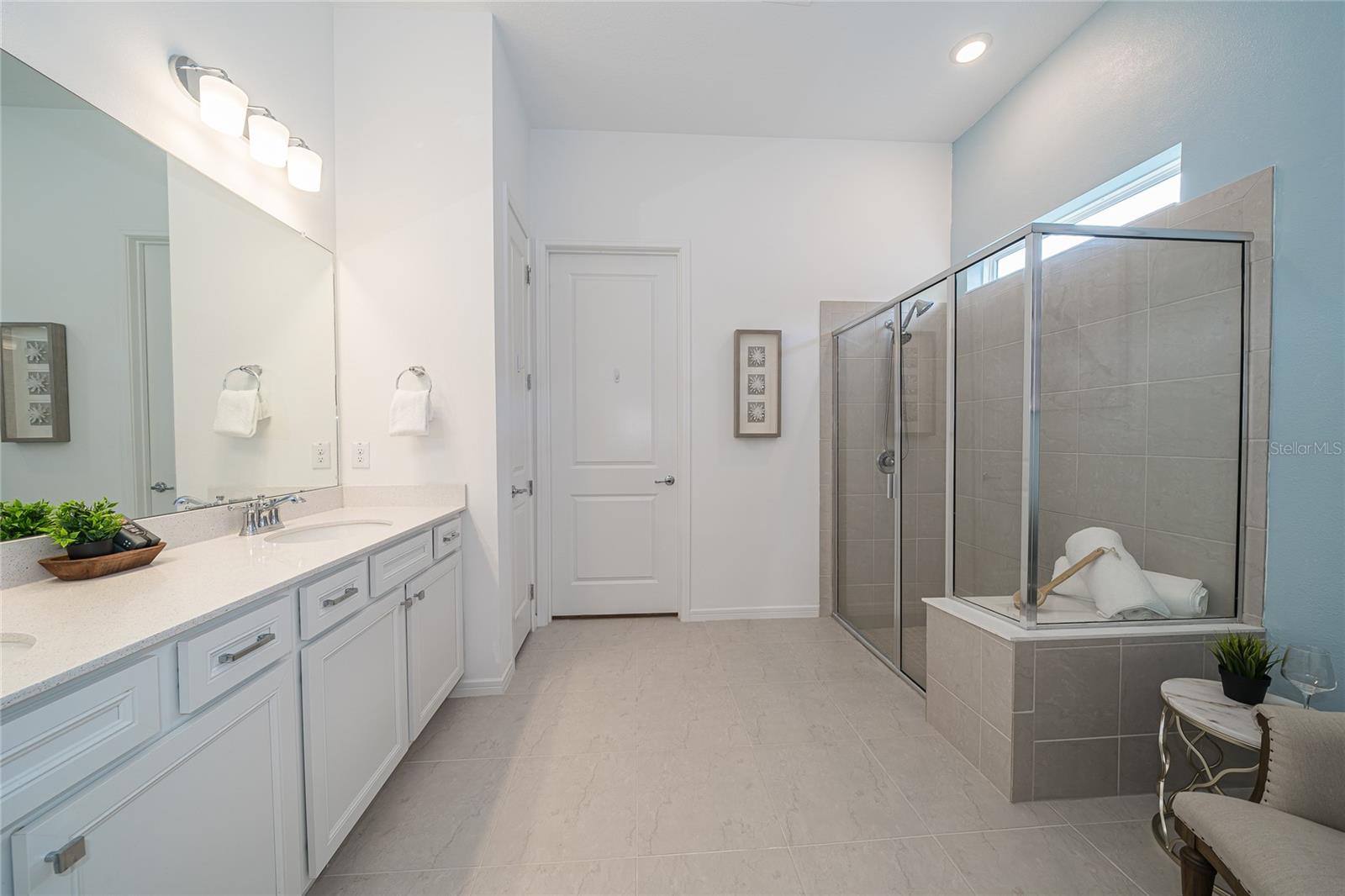 Image 9 of 68 For 18629 Coastal Shore Terrace