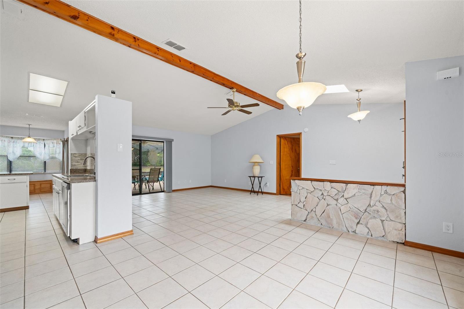 Image 10 of 46 For 246 Galaxy Avenue