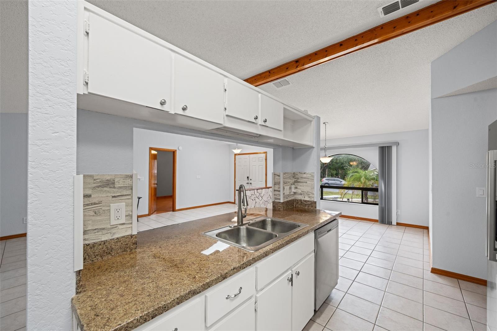 Image 14 of 46 For 246 Galaxy Avenue