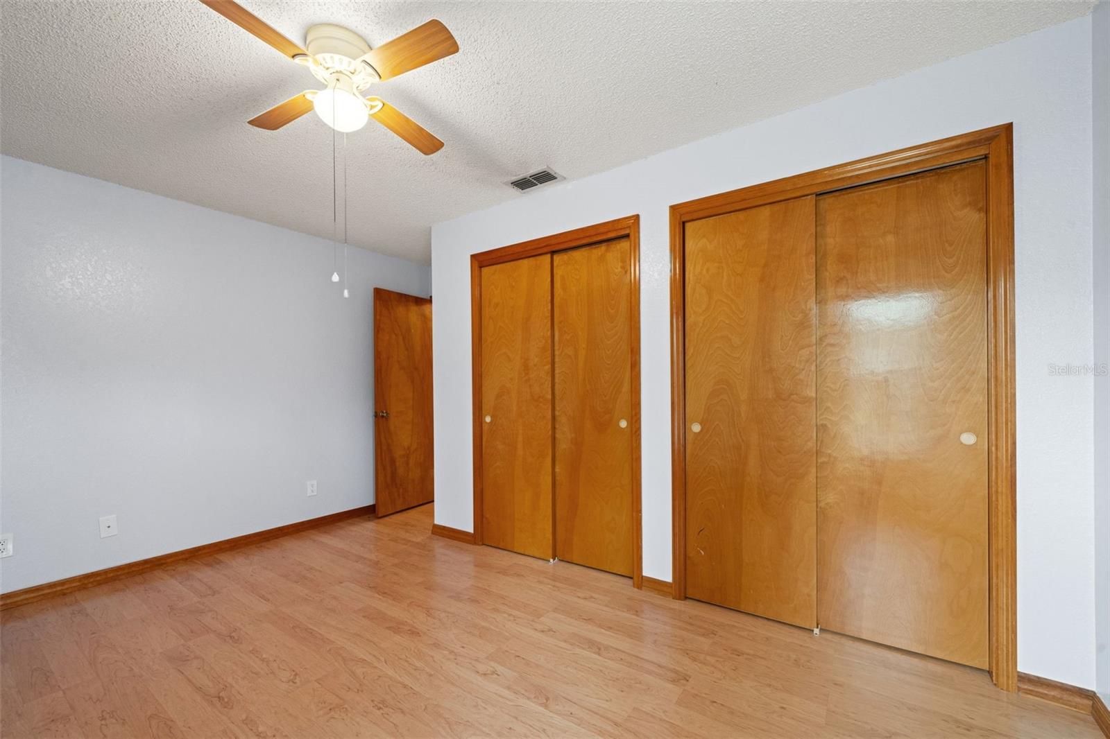 Image 21 of 46 For 246 Galaxy Avenue