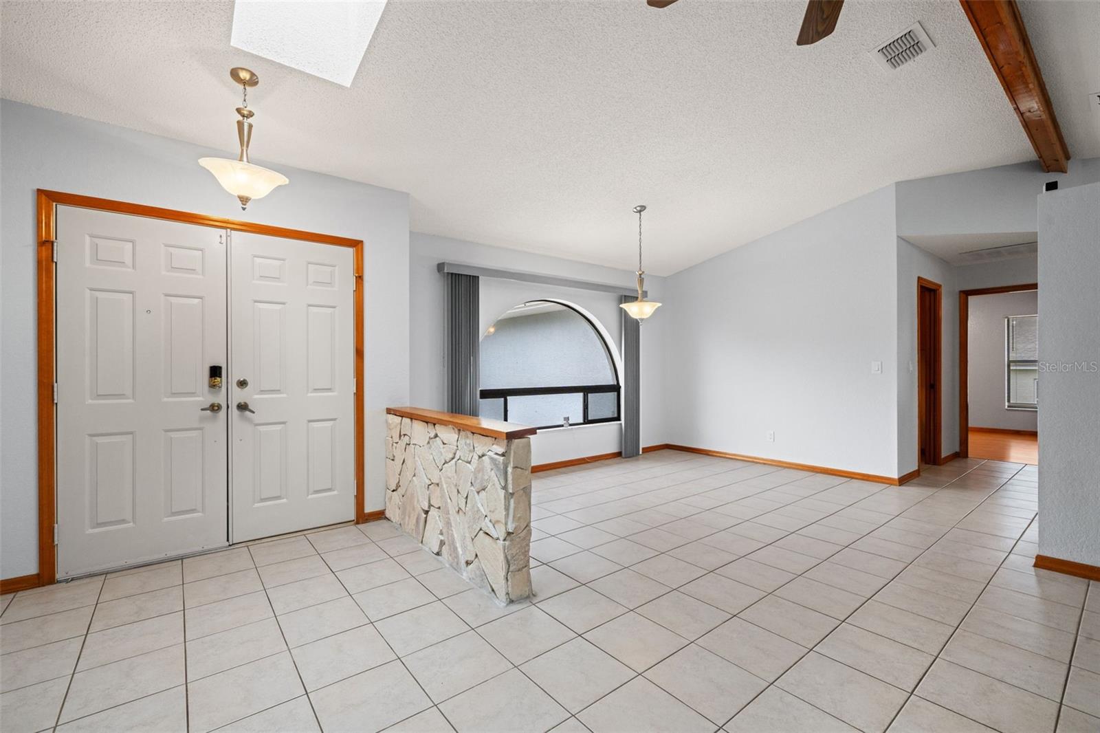Image 4 of 46 For 246 Galaxy Avenue