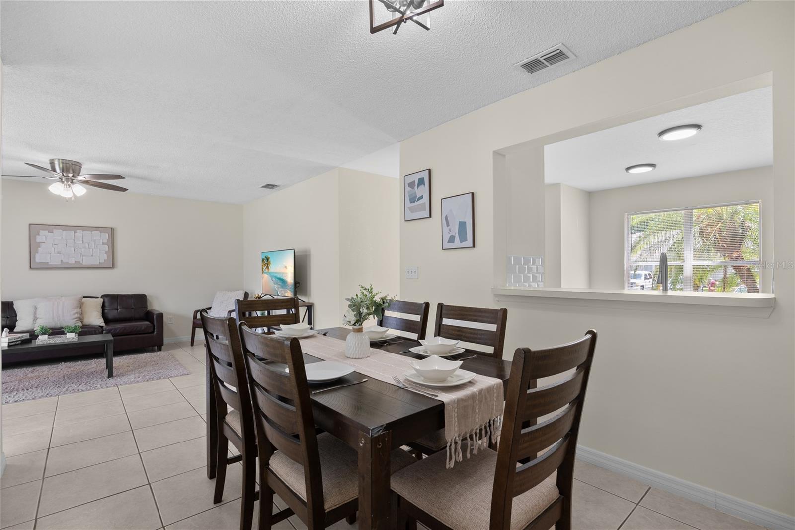 Image 11 of 51 For 2116 Cypress Bay Boulevard