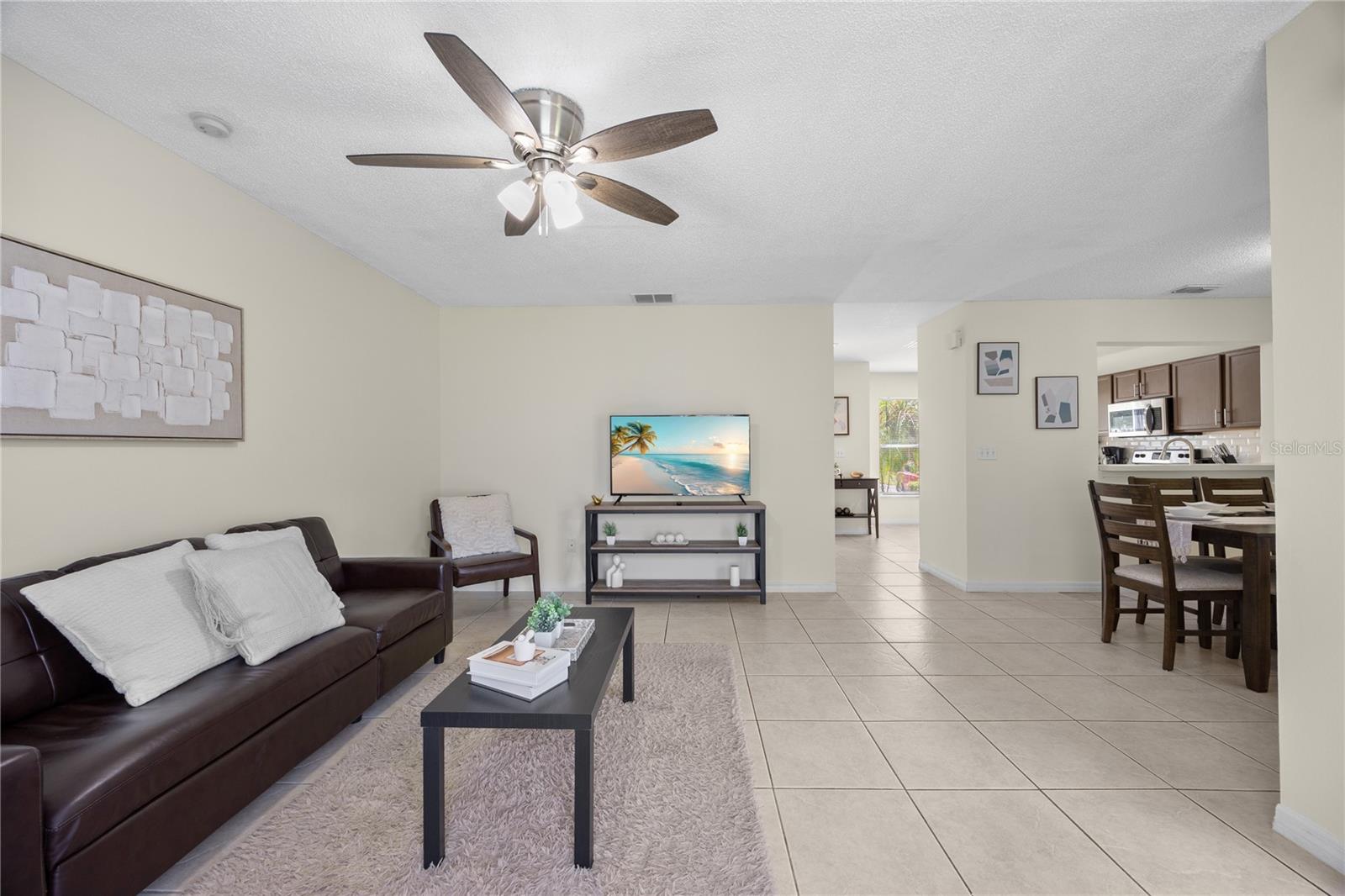 Image 17 of 51 For 2116 Cypress Bay Boulevard