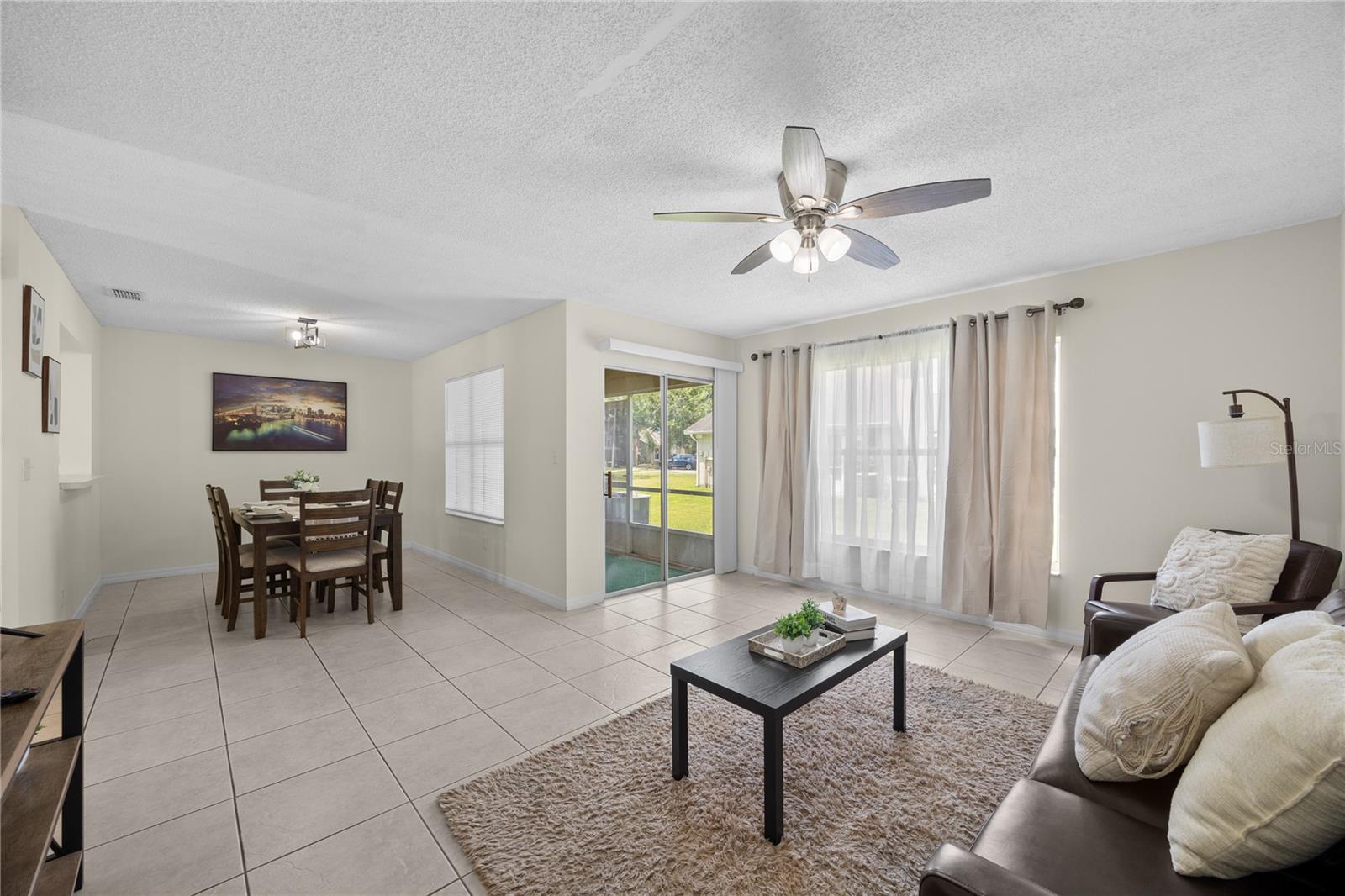 Image 19 of 51 For 2116 Cypress Bay Boulevard