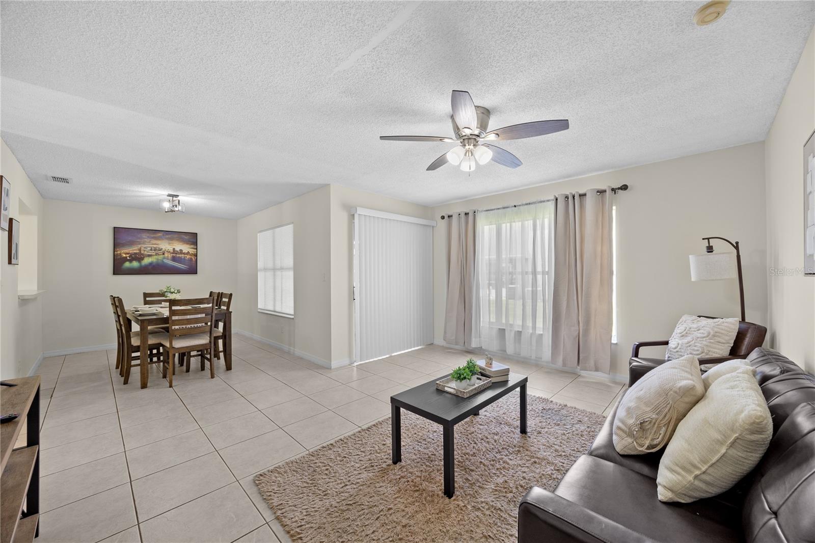 Image 23 of 51 For 2116 Cypress Bay Boulevard