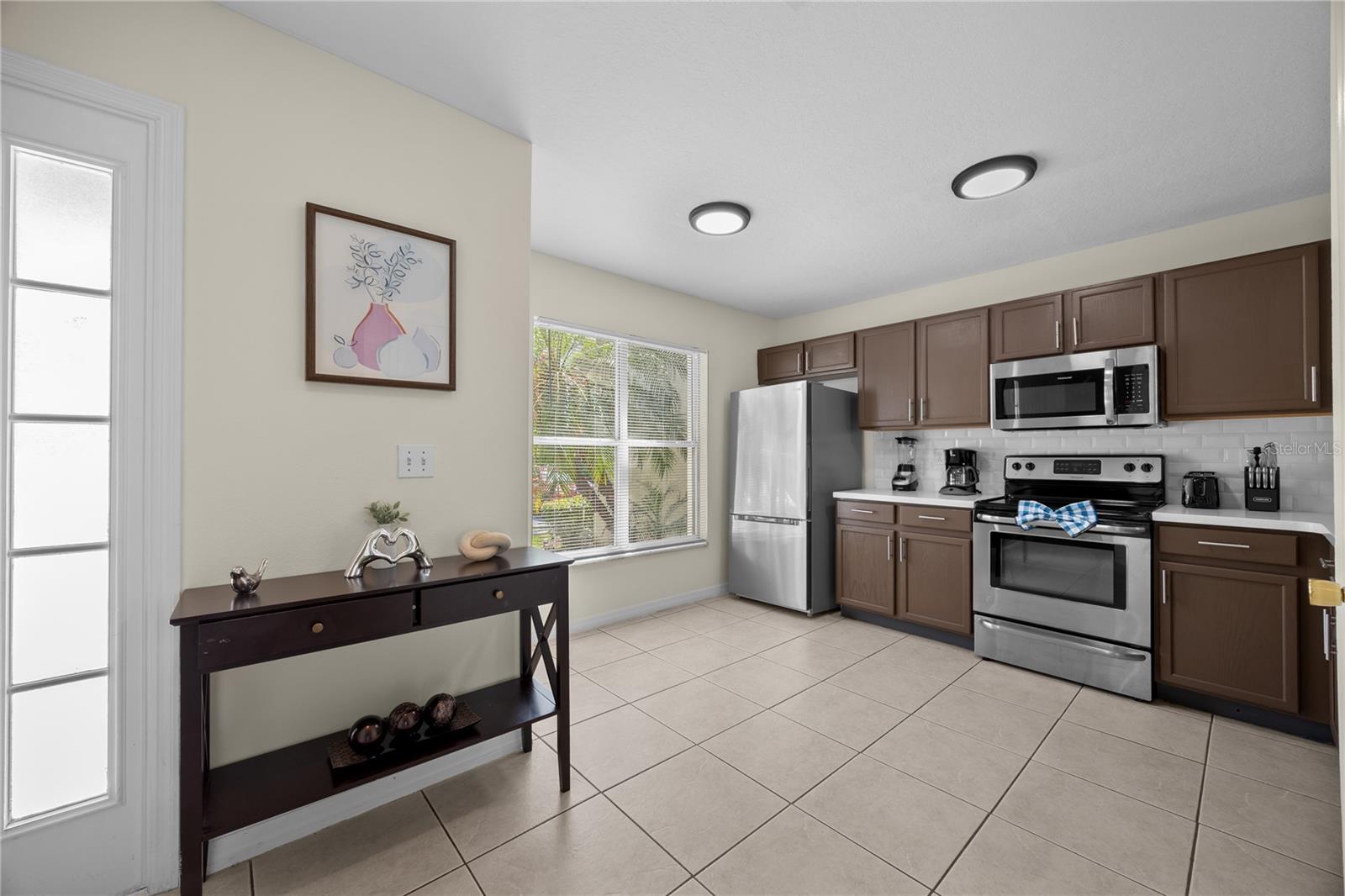 Image 7 of 51 For 2116 Cypress Bay Boulevard