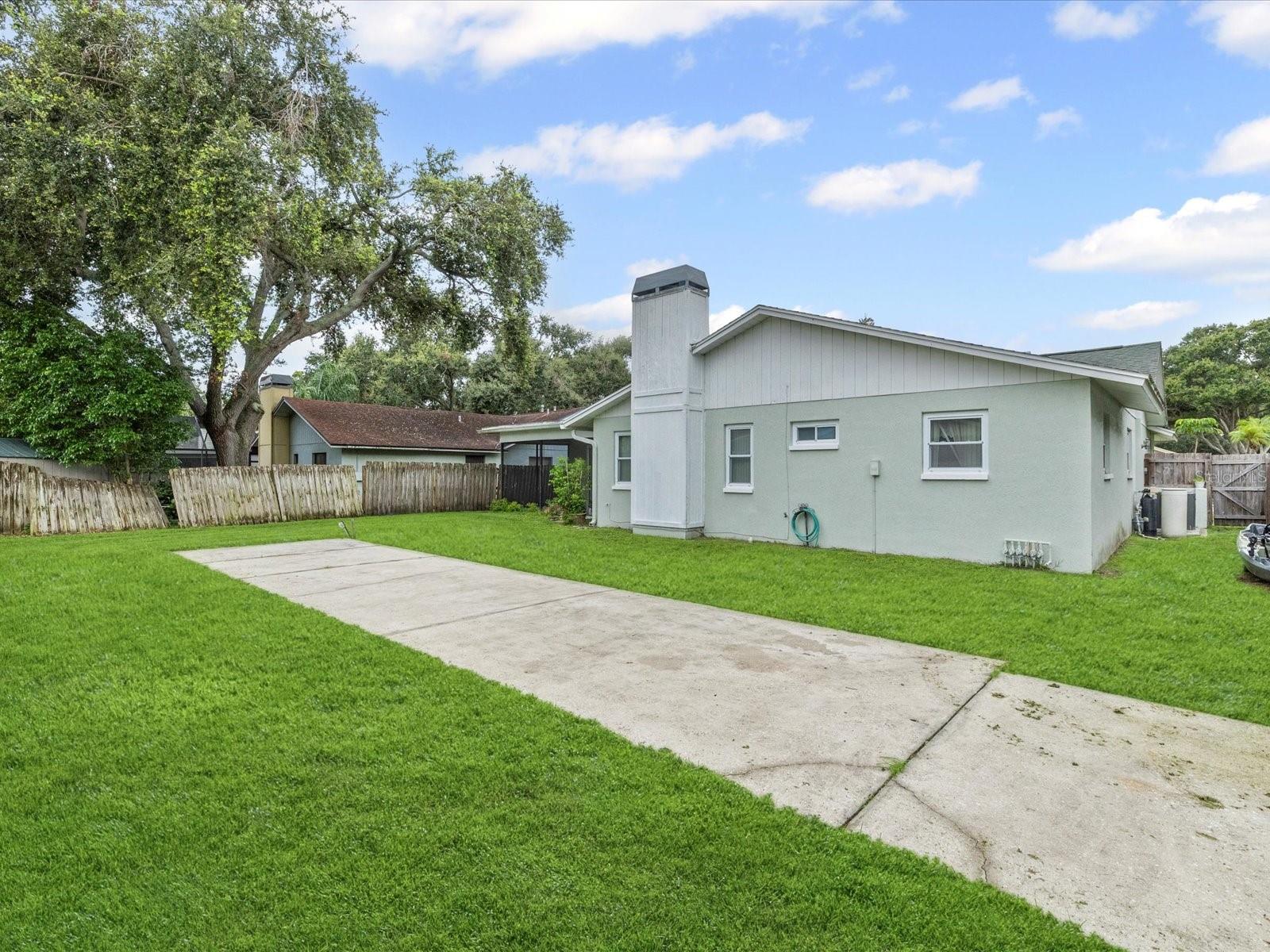 Image 31 of 48 For 12595 93rd Way