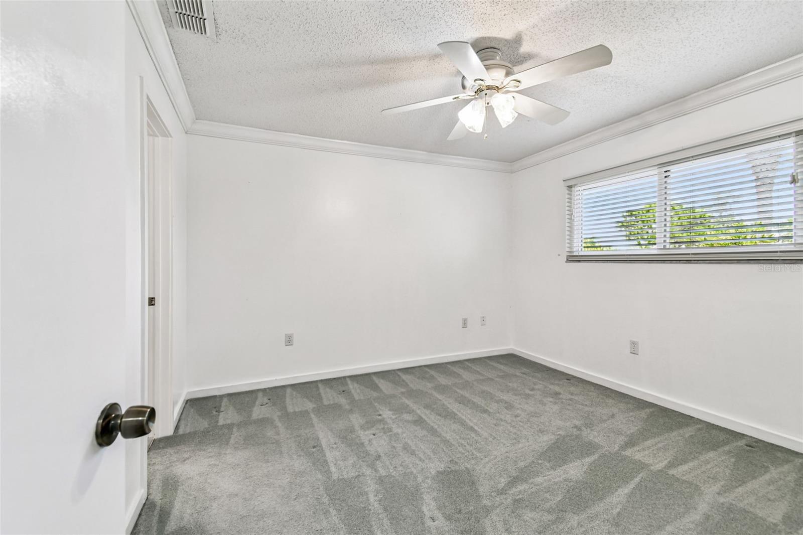 Image 46 of 82 For 2455 Lake Point Lane