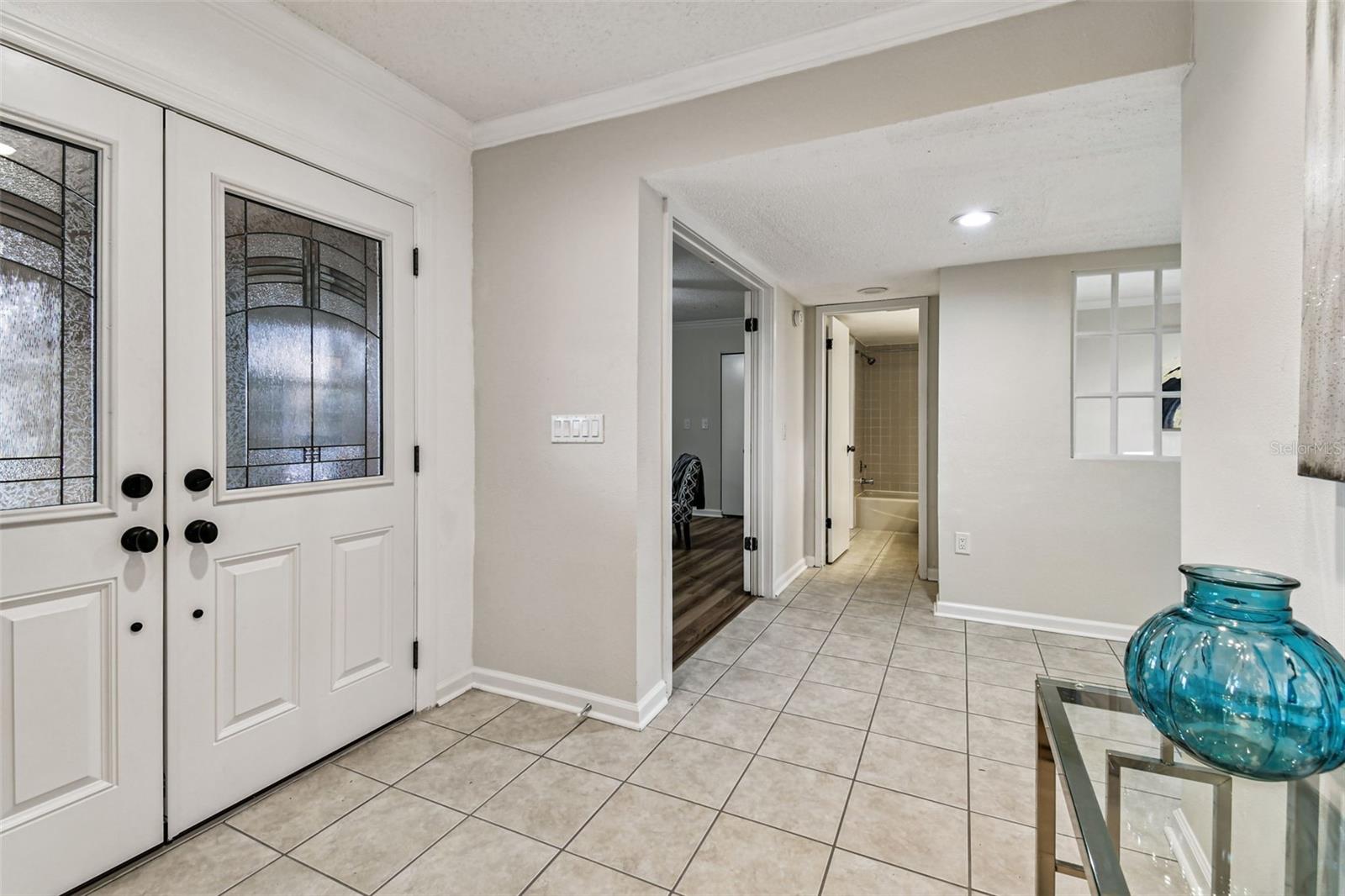 Image 6 of 82 For 2455 Lake Point Lane
