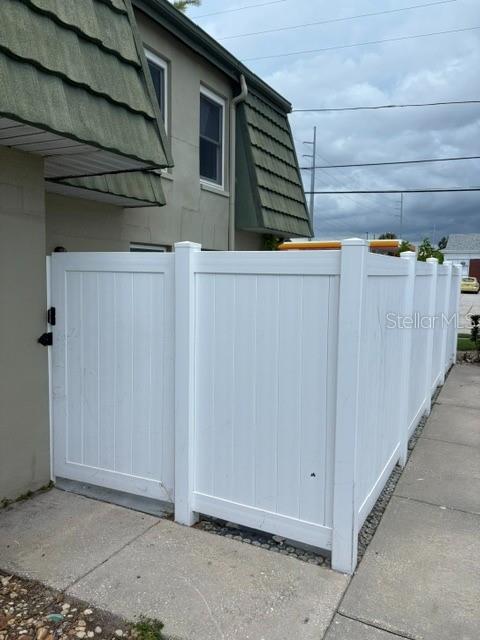 Image 2 of 15 For 1799 Highland Avenue 3