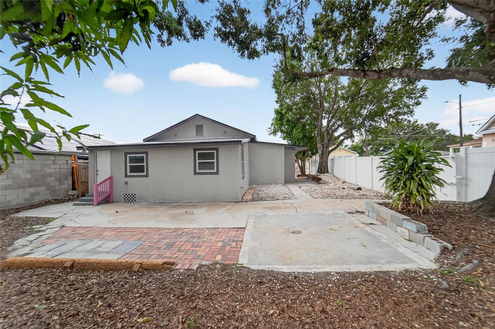 Image 45 of 48 For 2525 Beach Street