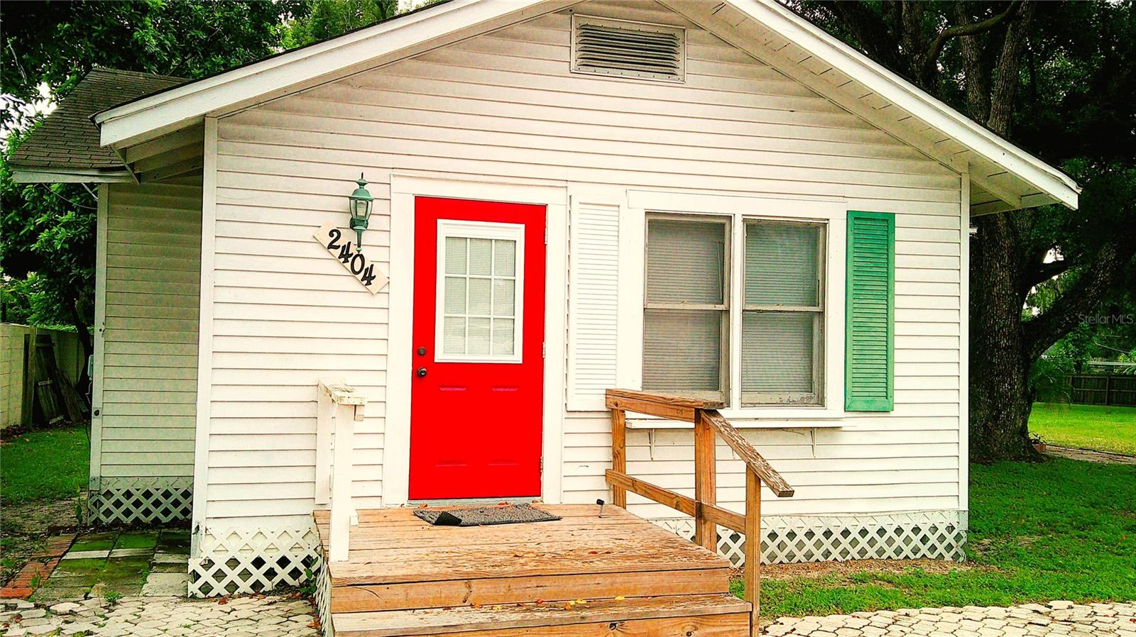 Details for 2404 Kingsway, SEFFNER, FL 33584