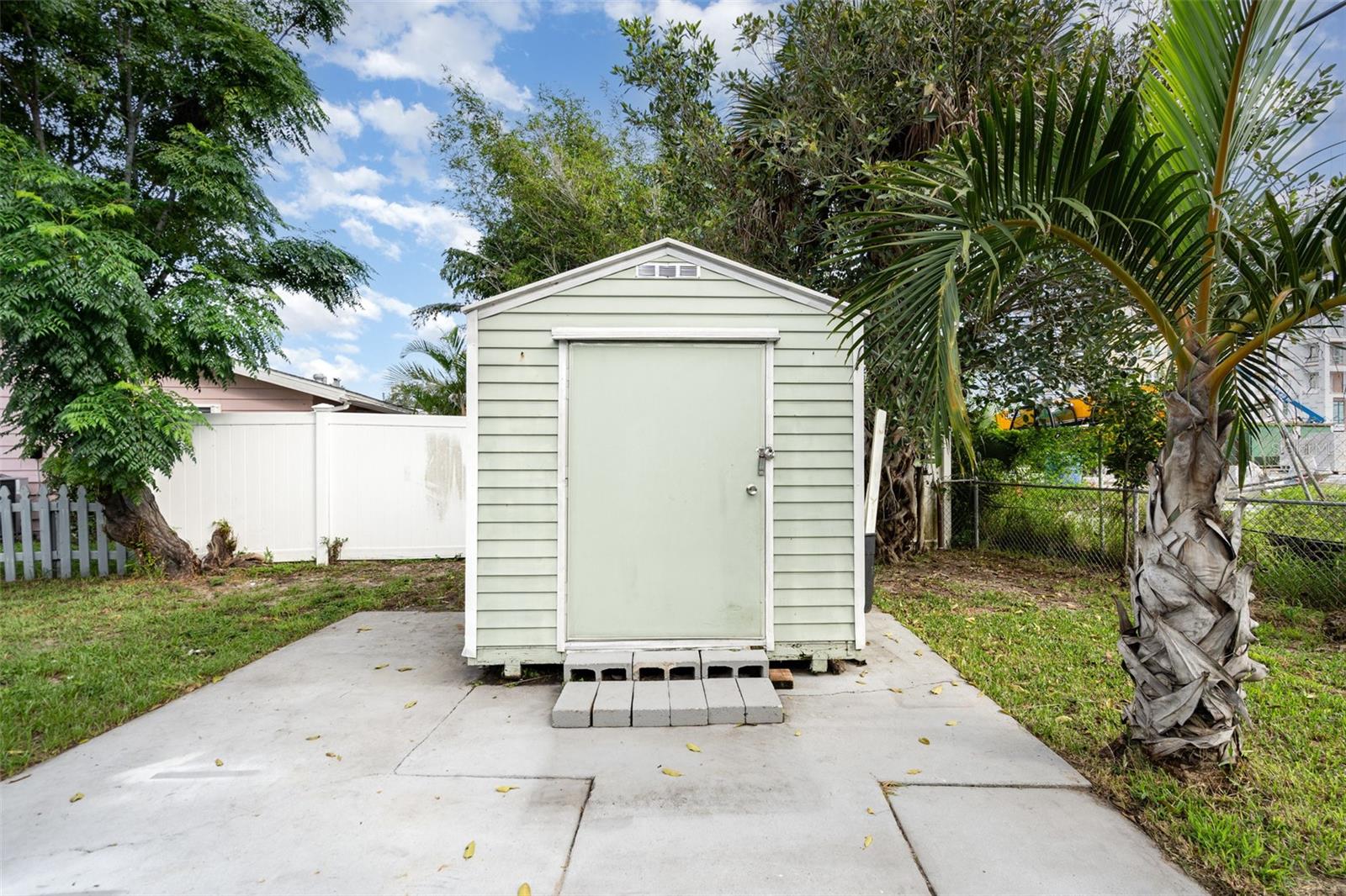 Image 17 of 17 For 1107 Cable Lane