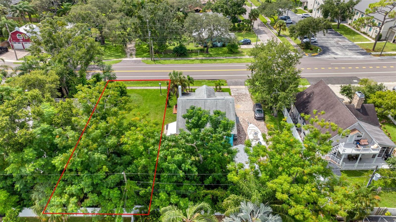 Image 7 of 19 For 650 14th Avenue S