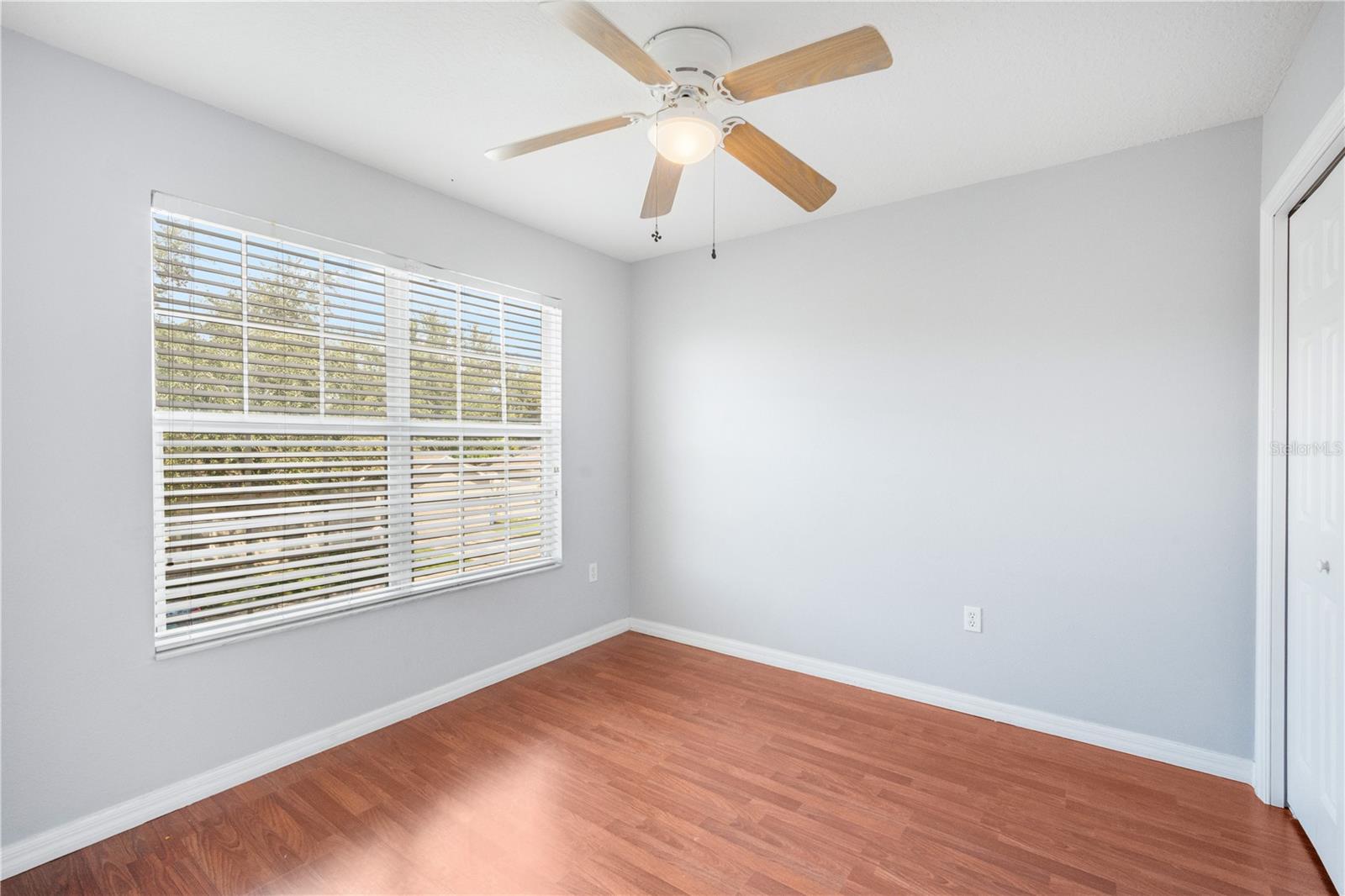 Image 15 of 26 For 7739 75th Street N