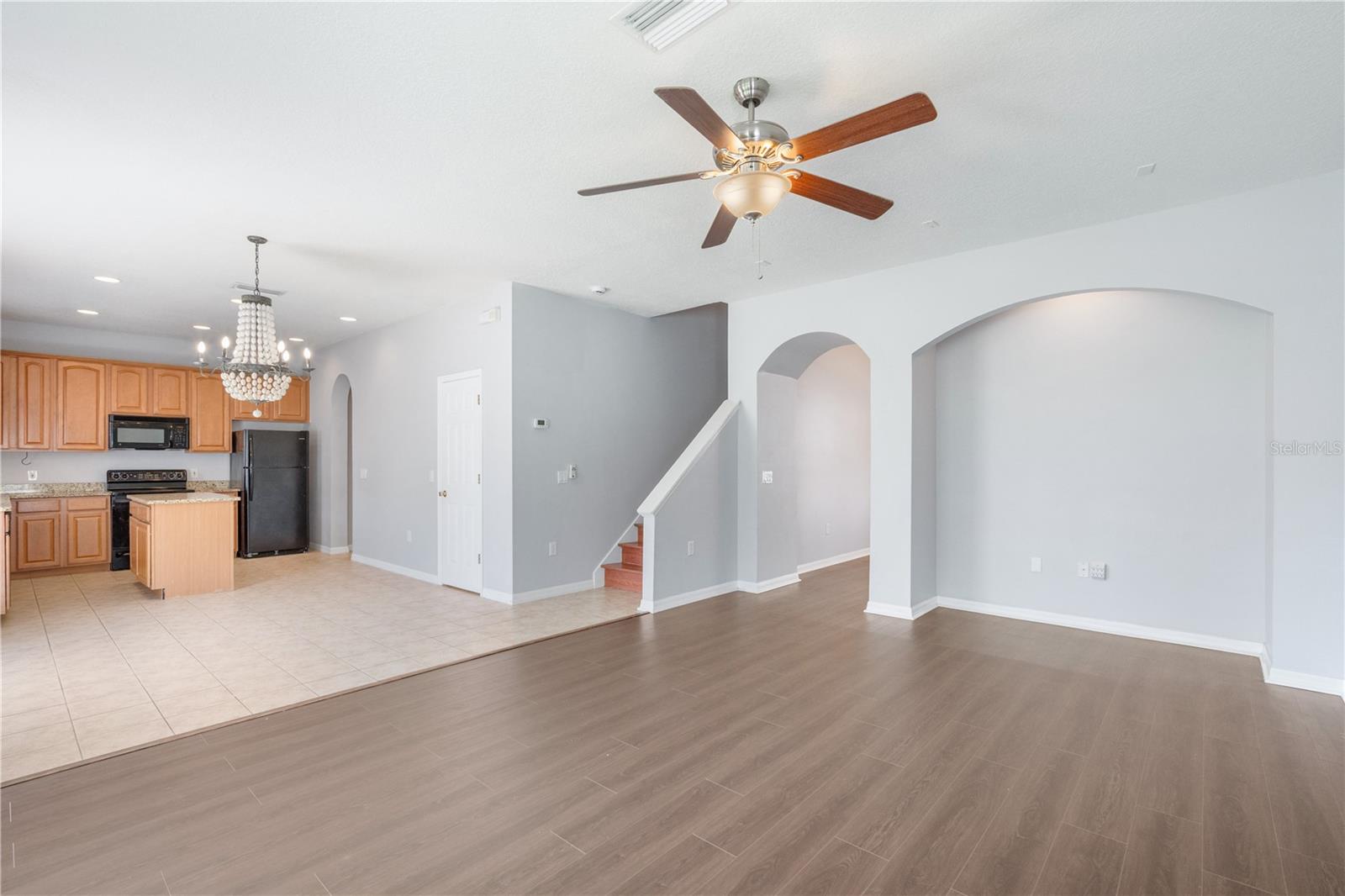 Image 7 of 26 For 7739 75th Street N