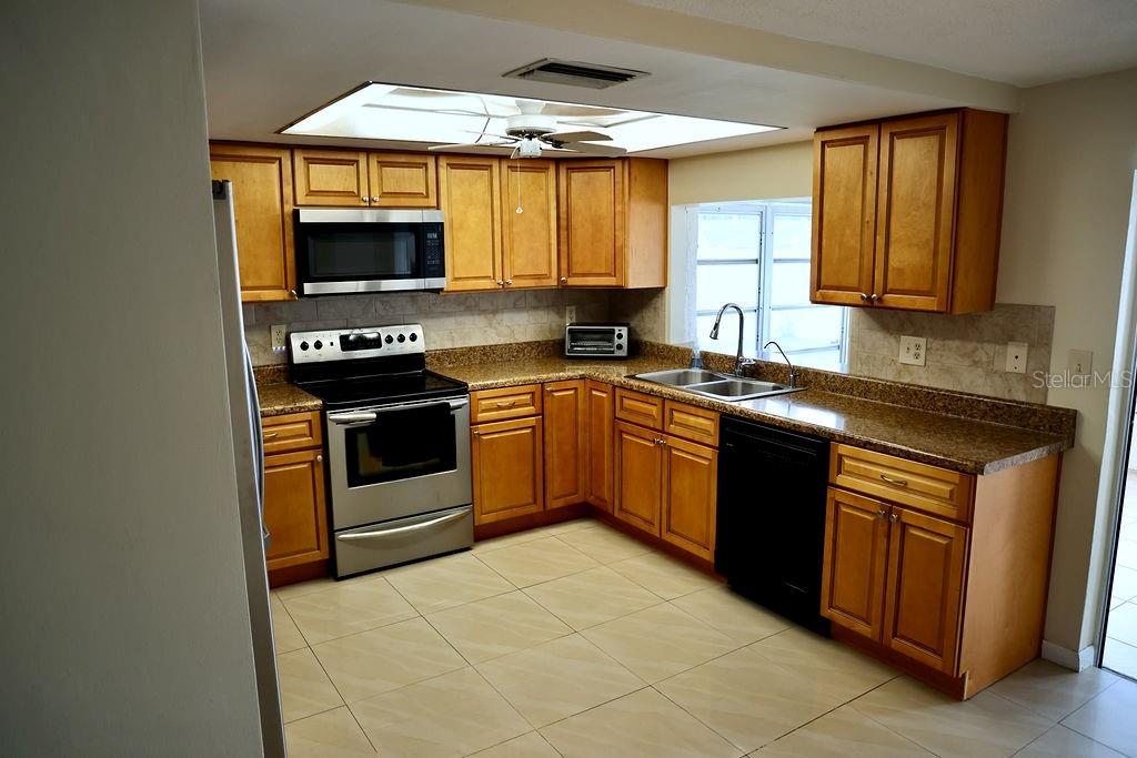 Image 14 of 55 For 7841 Datura Lane