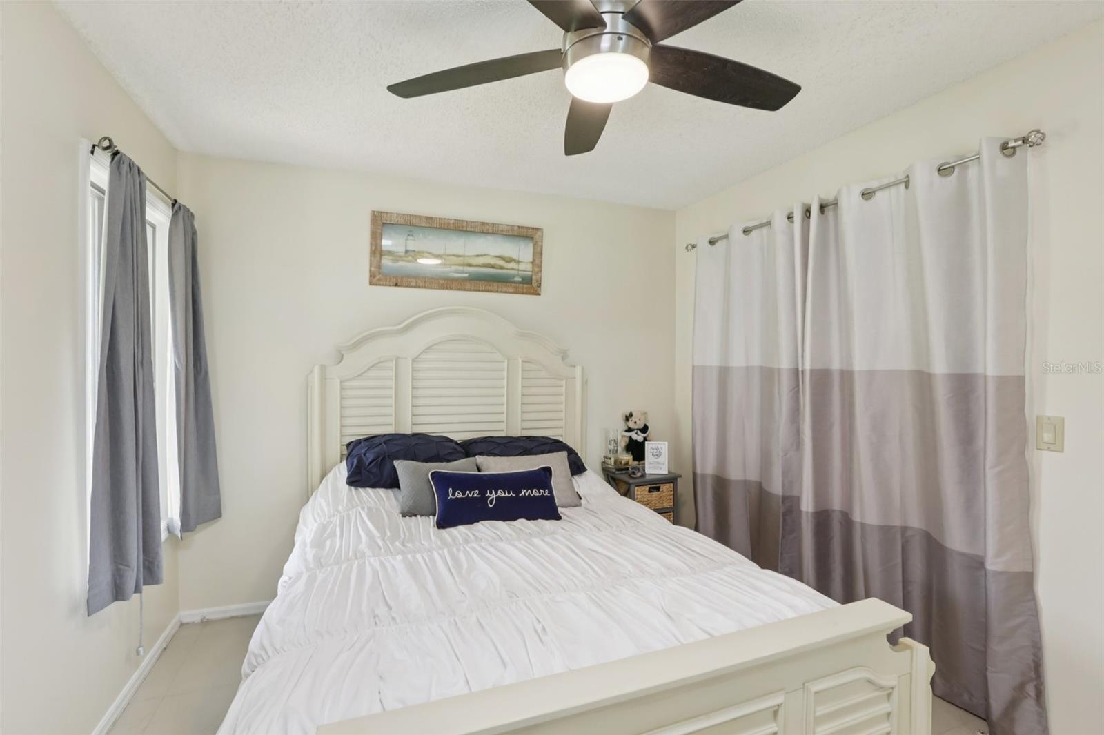 Image 30 of 39 For 1007 Lake Avoca Drive