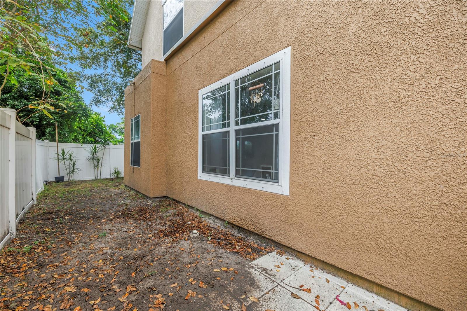 Image 32 of 37 For 4326 Tyler Circle N