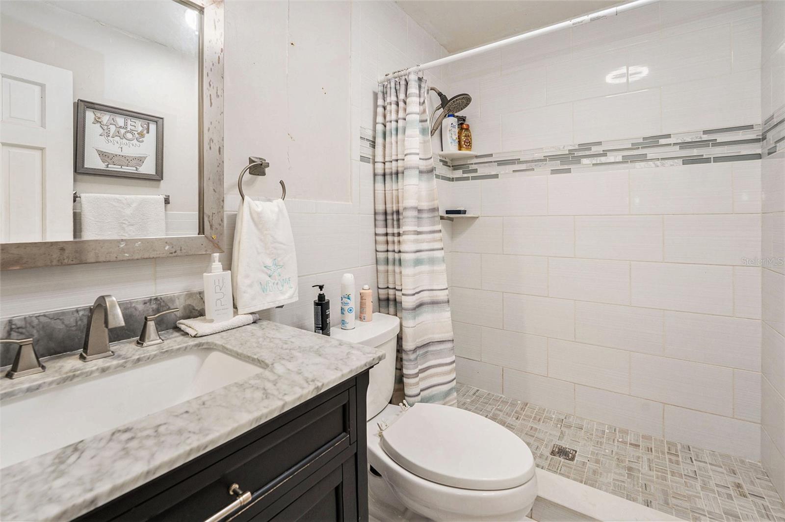 Image 6 of 18 For 4099 30th Street N