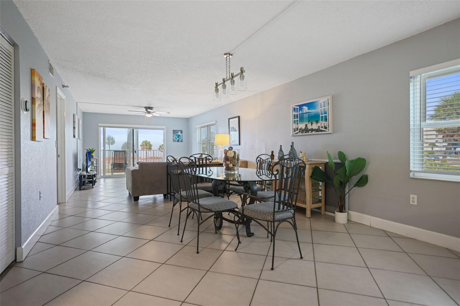 Image 14 of 37 For 14401 Gulf Boulevard 106