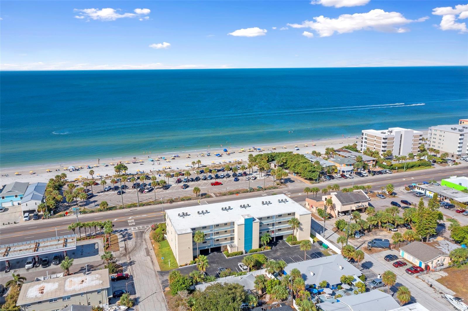 Image 2 of 37 For 14401 Gulf Boulevard 106