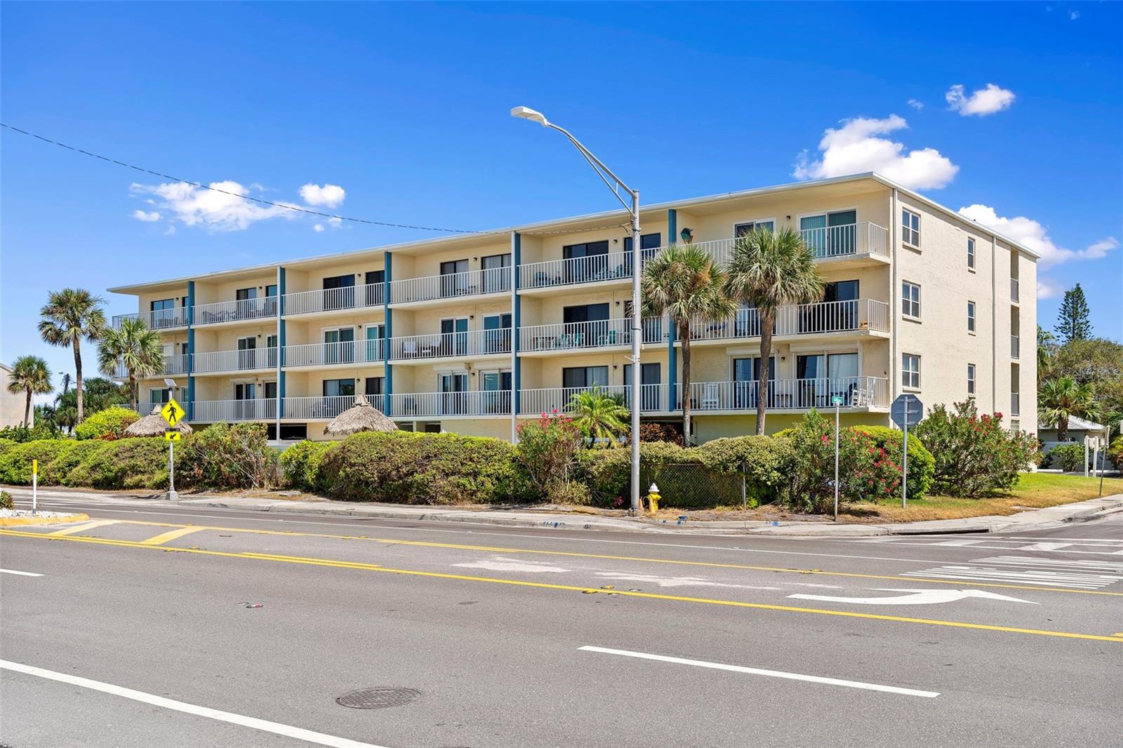 Image 36 of 37 For 14401 Gulf Boulevard 106