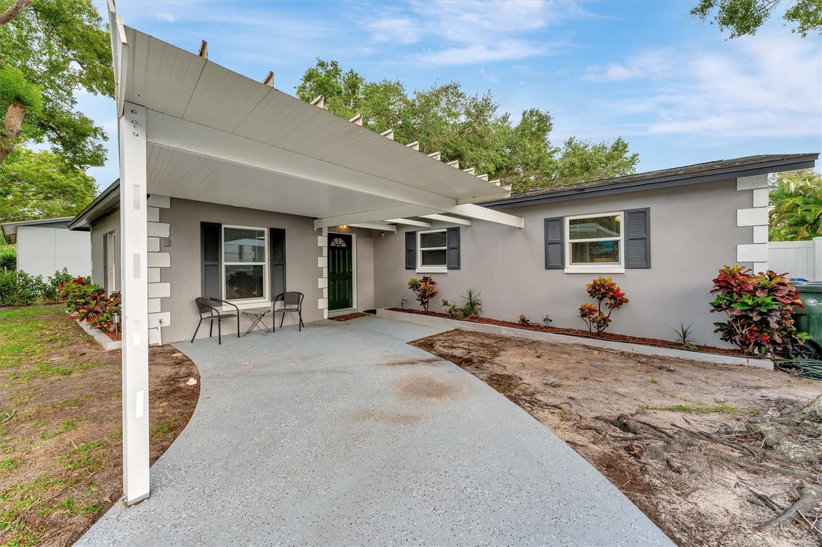 Image 5 of 64 For 2918 19th Place Sw