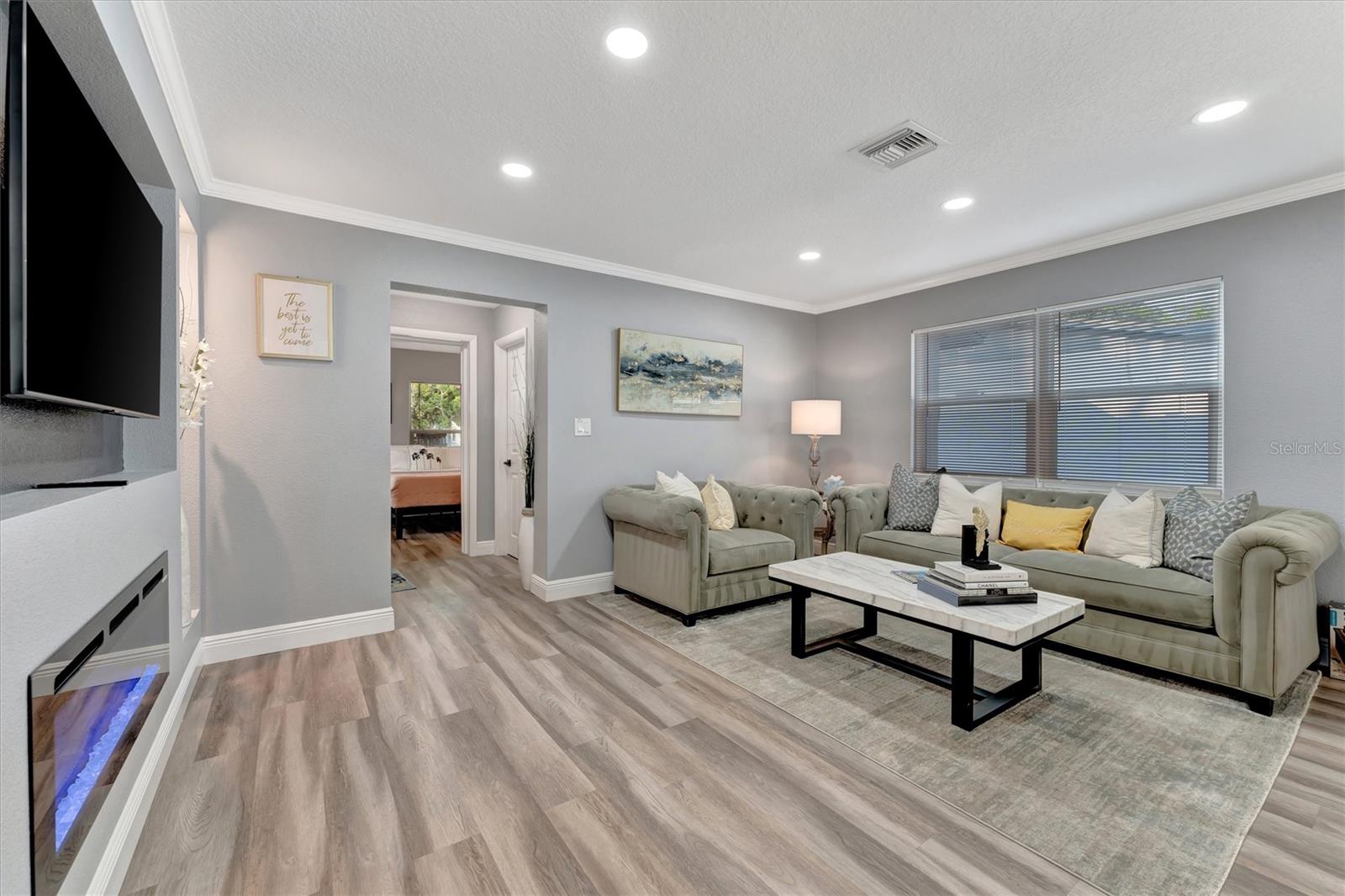 Image 9 of 64 For 2918 19th Place Sw