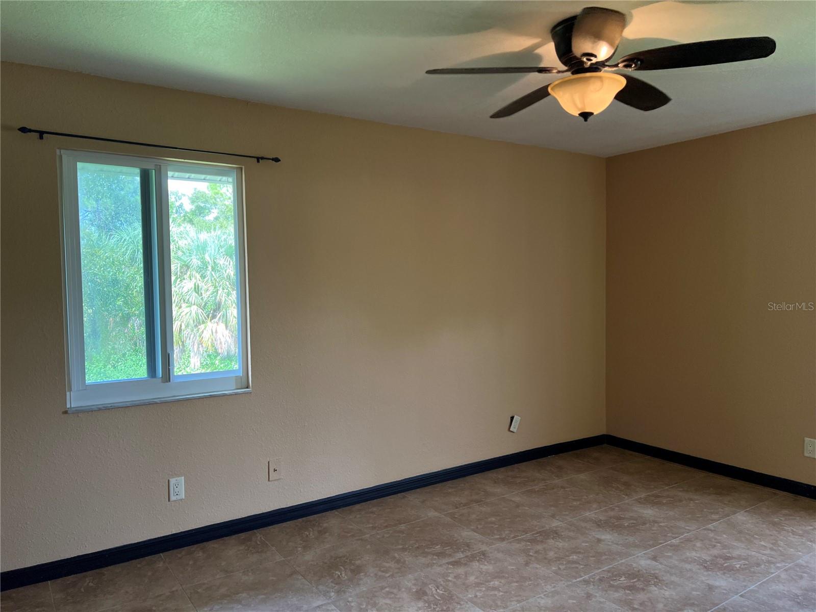 Image 21 of 27 For 22481 Westchester Boulevard B27