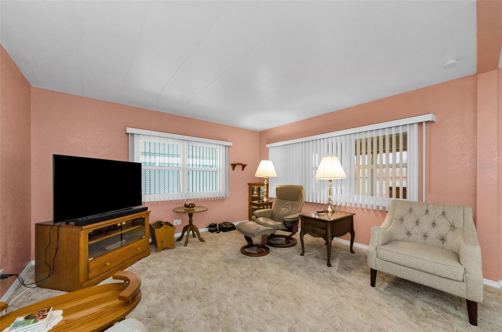 Image 18 of 45 For 10527 Tahitian Lane 111