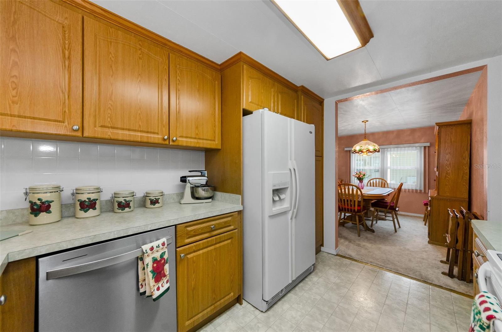 Image 24 of 45 For 10527 Tahitian Lane 111