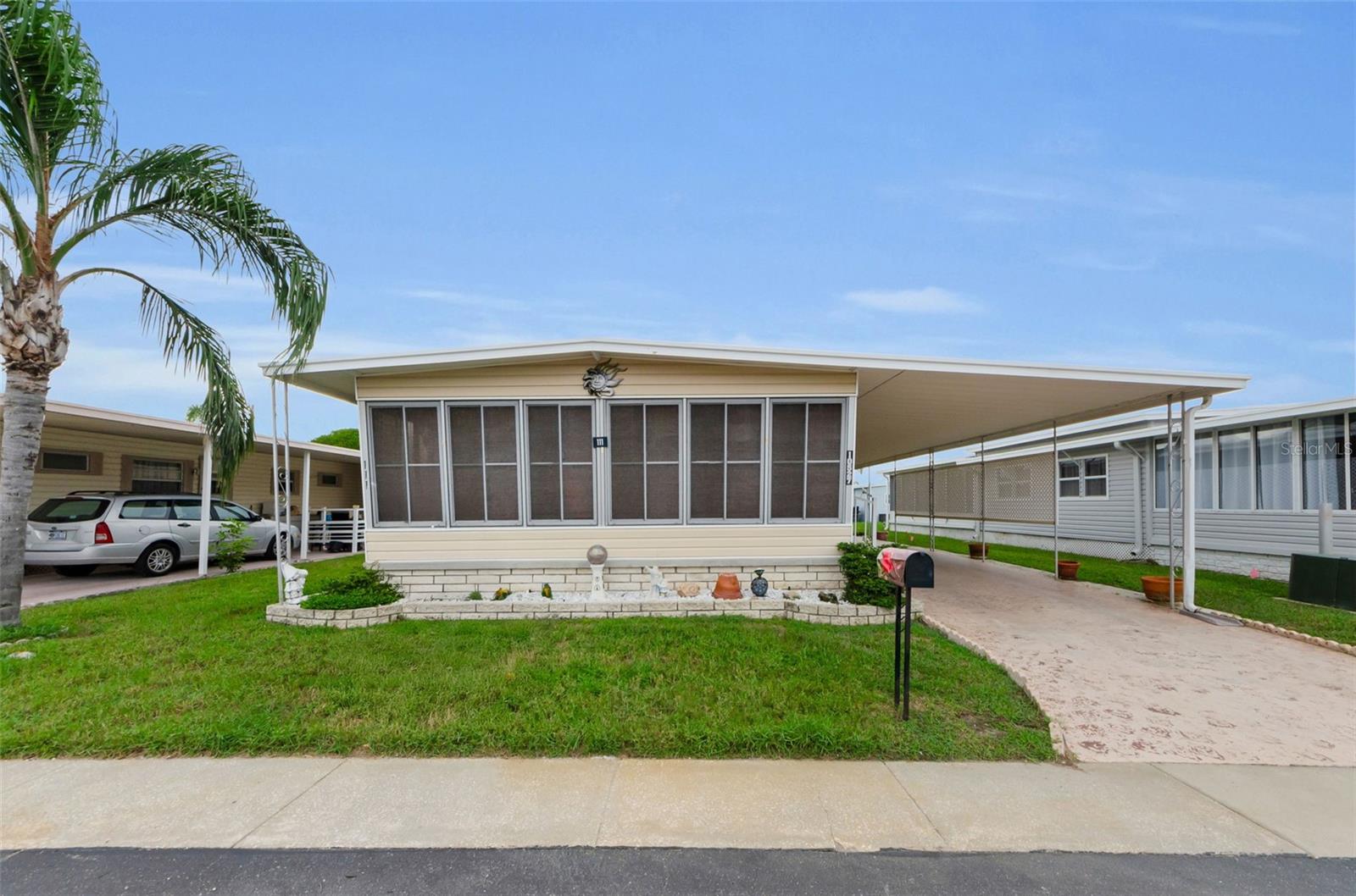 Image 6 of 45 For 10527 Tahitian Lane 111