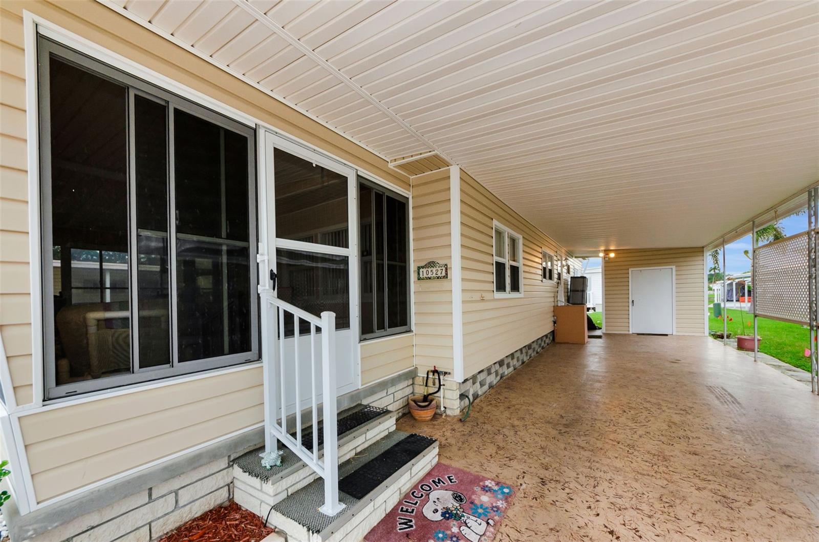 Image 8 of 45 For 10527 Tahitian Lane 111