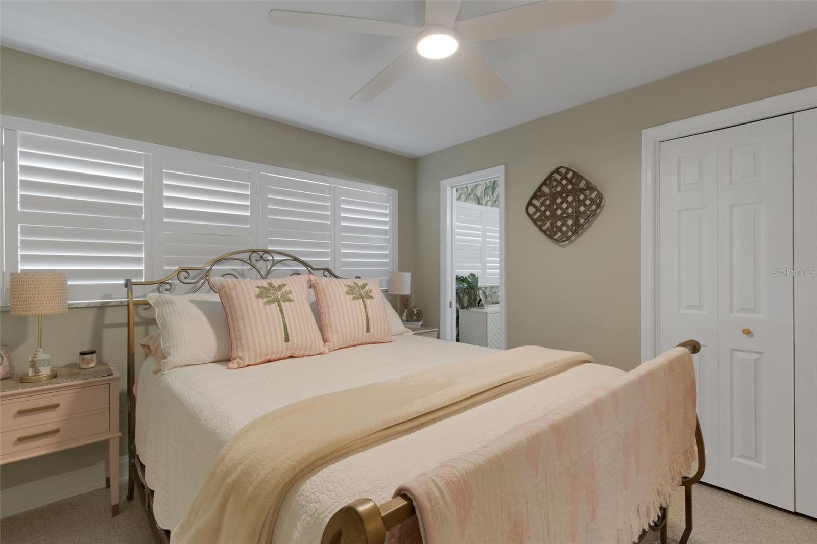 Image 31 of 62 For 2333 Glenmoor Road N