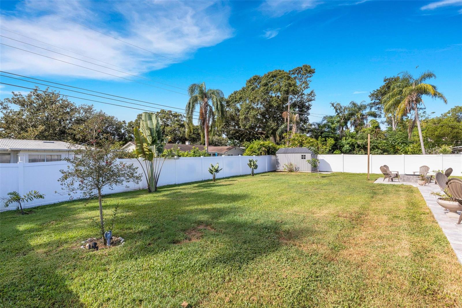 Image 60 of 62 For 2333 Glenmoor Road N