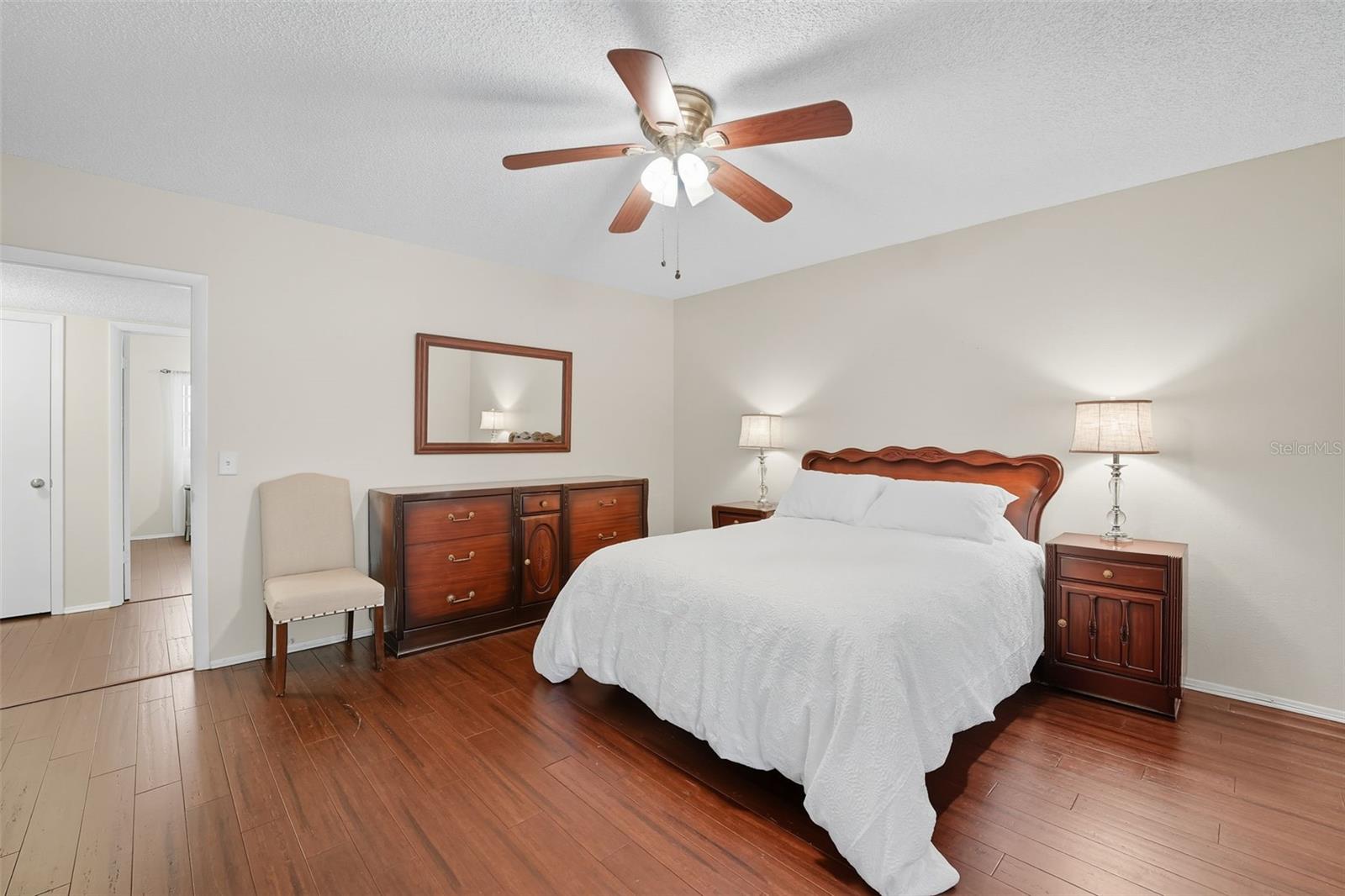 Image 16 of 49 For 2430 Florentine Way 56