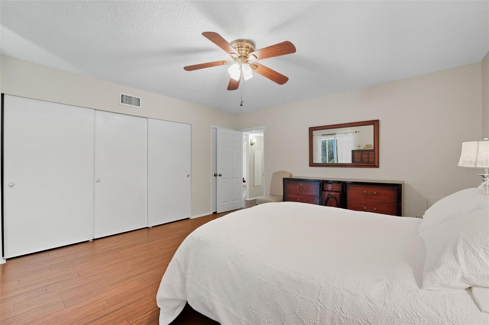 Image 18 of 49 For 2430 Florentine Way 56