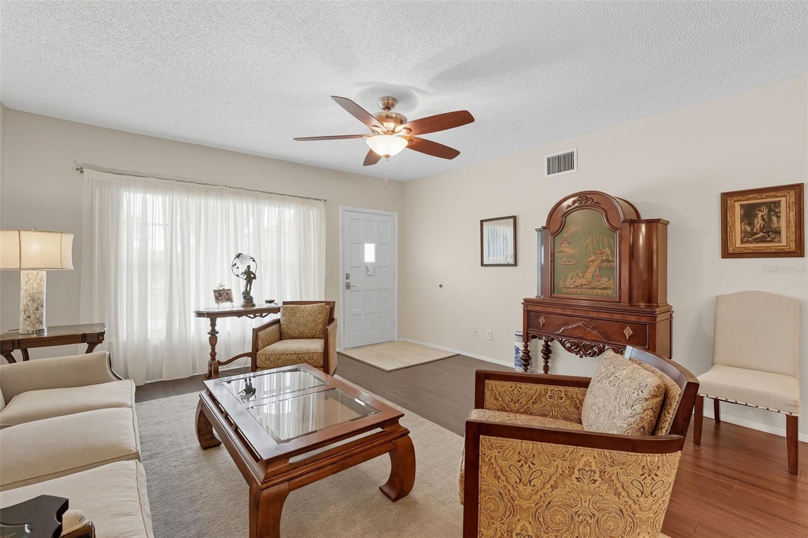 Image 5 of 49 For 2430 Florentine Way 56