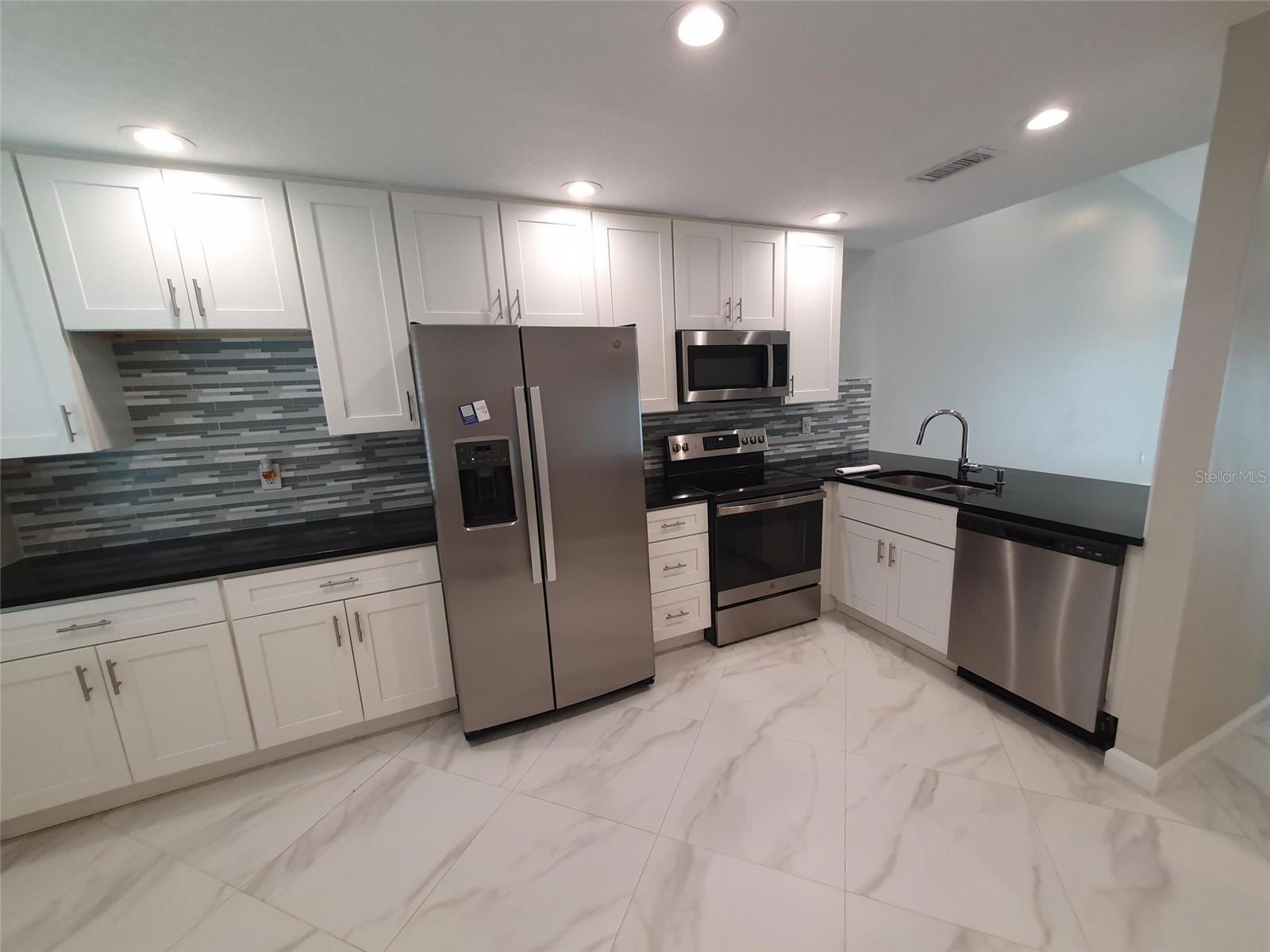 Image 2 of 7 For 1839 Orange Boulevard Way