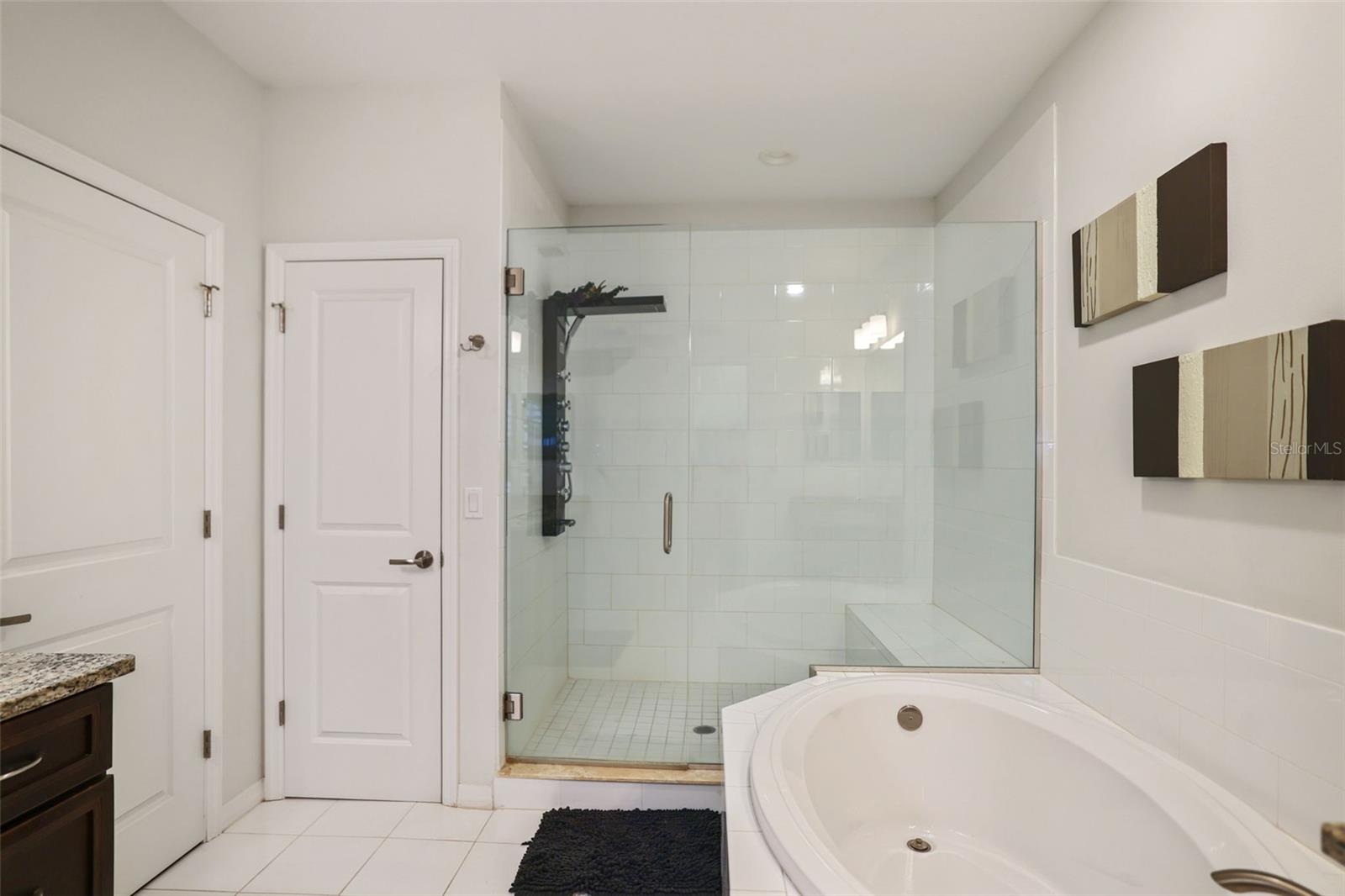 Image 36 of 48 For 503 Trask Street