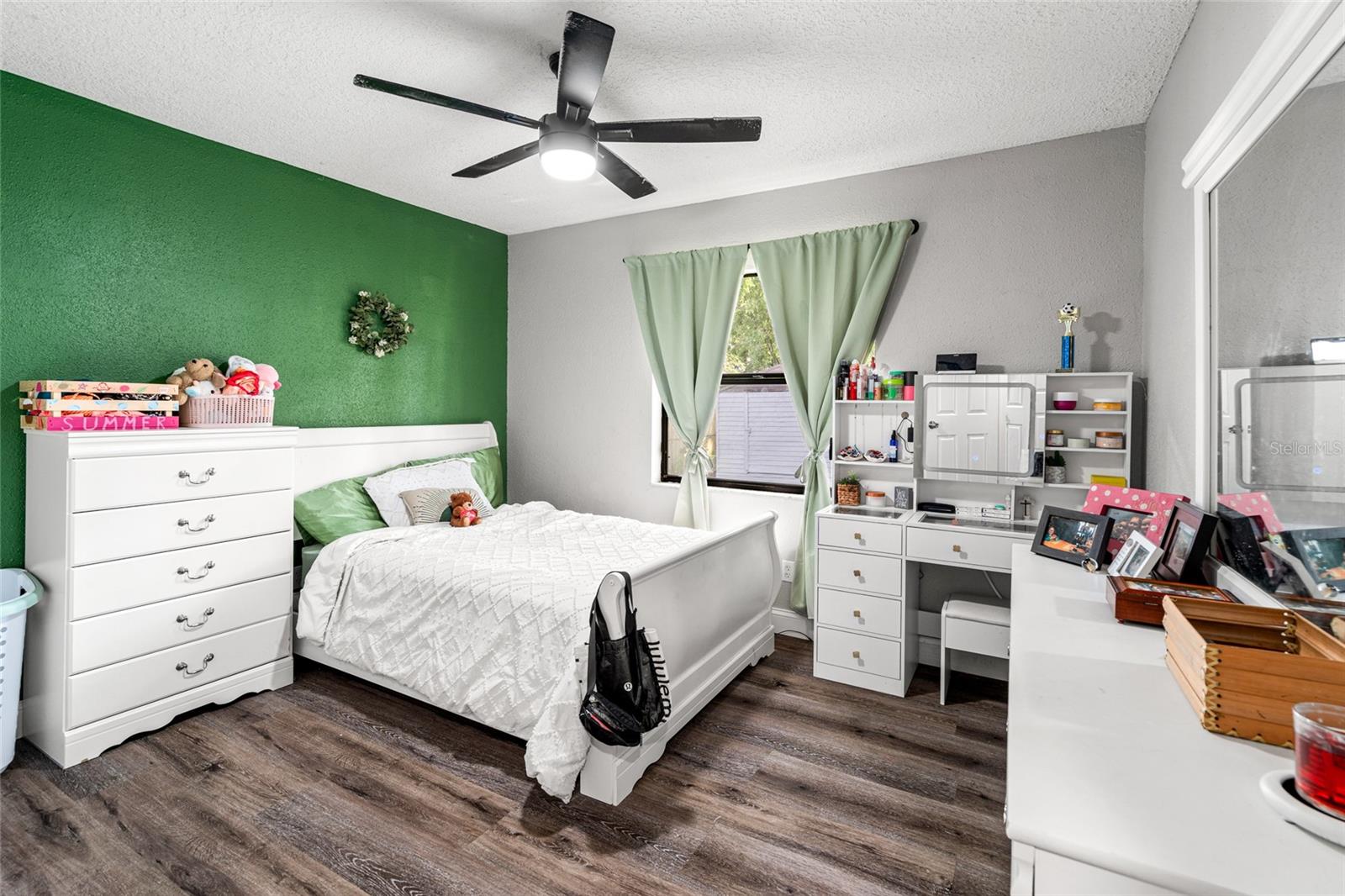 Image 21 of 37 For 3757 Lake Drive