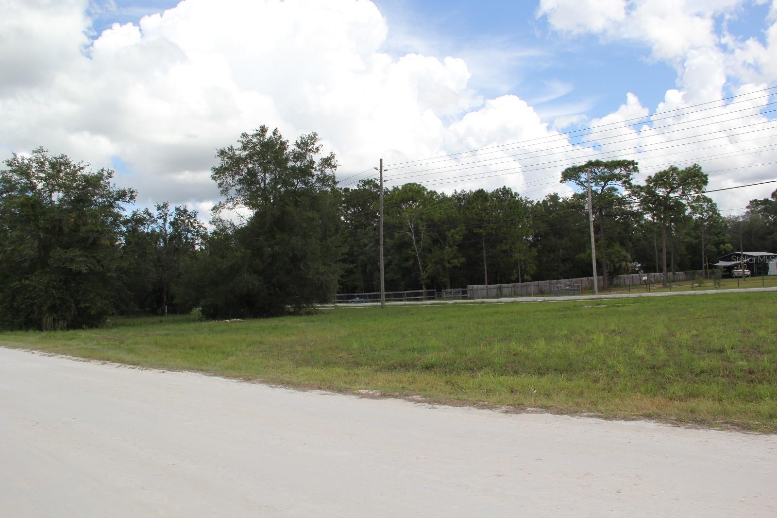 Image 4 of 6 For 5140 Miami Avenue