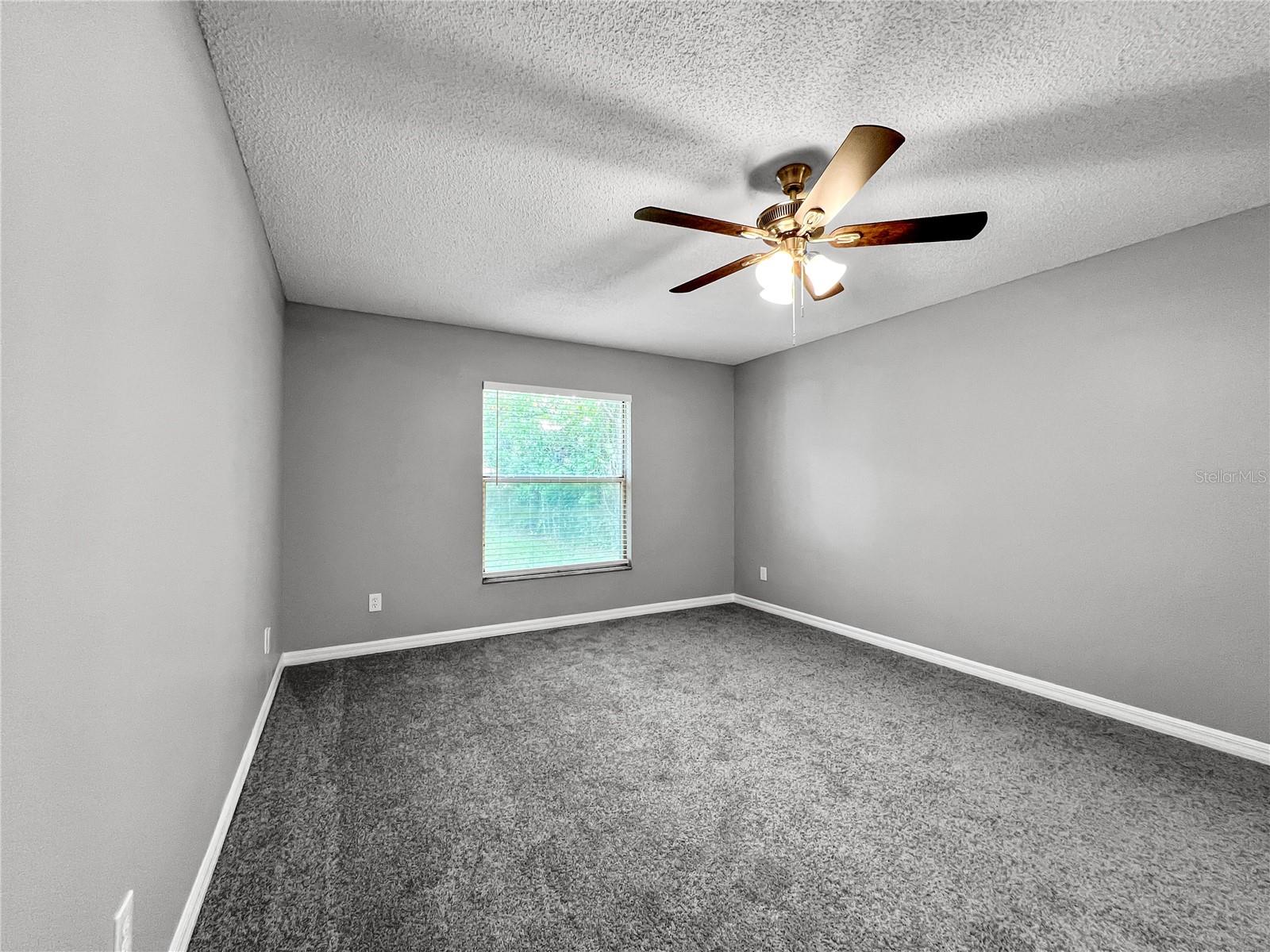 Image 6 of 16 For 2558 El Capitan Drive