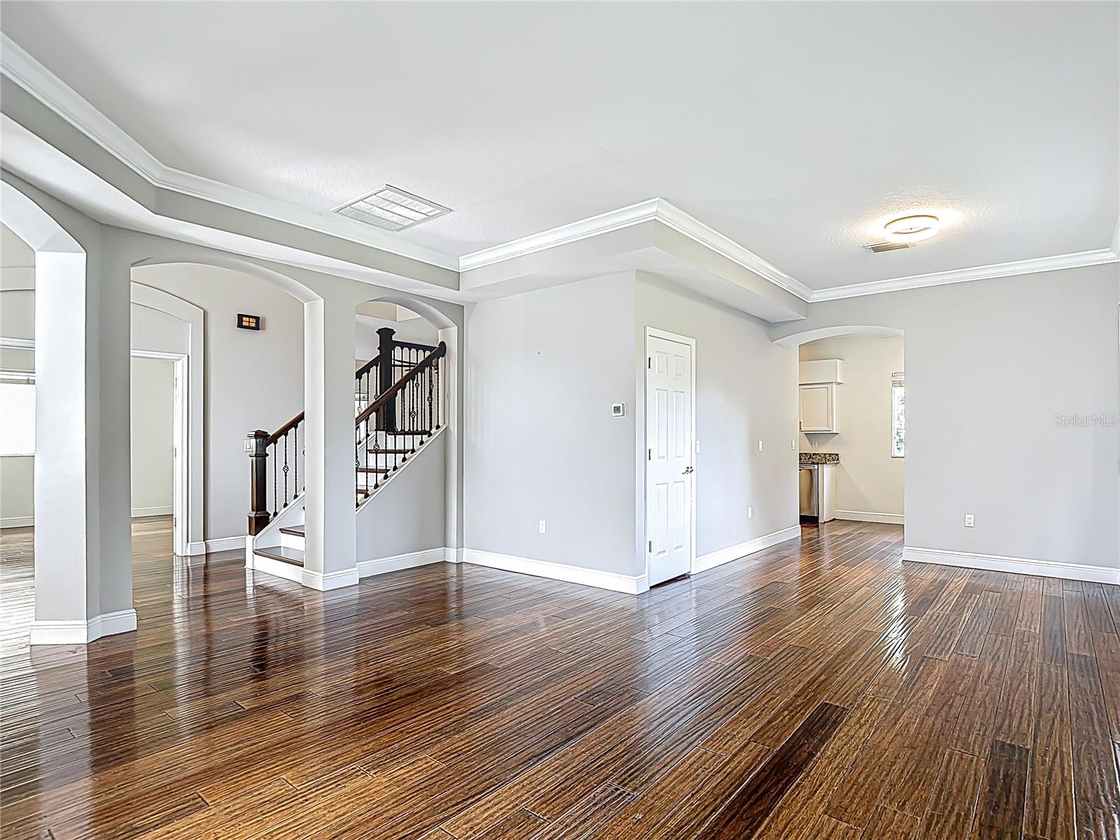 Image 13 of 87 For 4219 Harbor Lake Drive