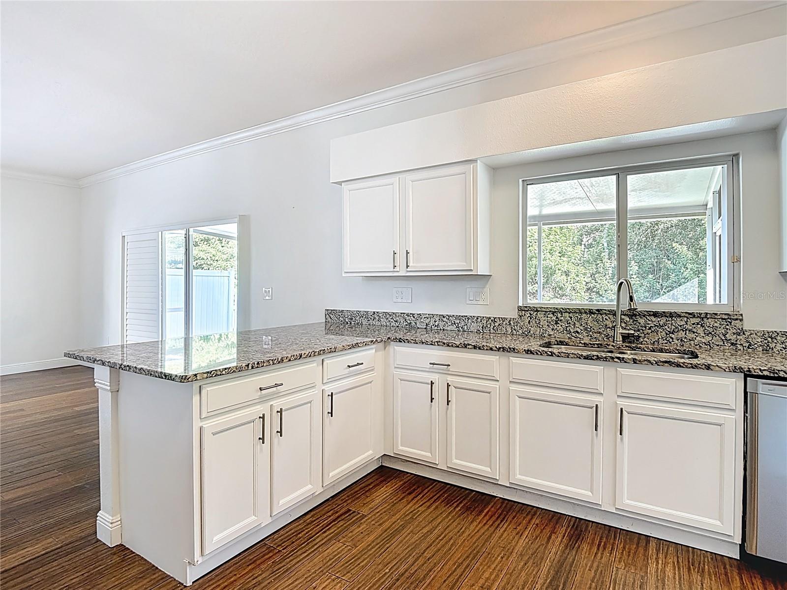 Image 23 of 87 For 4219 Harbor Lake Drive