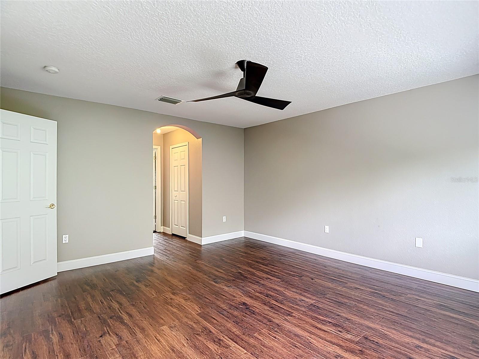 Image 47 of 87 For 4219 Harbor Lake Drive